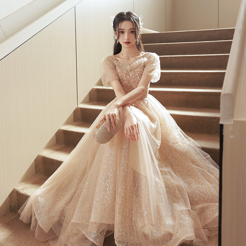 ชุดราตรี ชุดราตรีสวยหรู แบบ ทันสมัย Evening dress