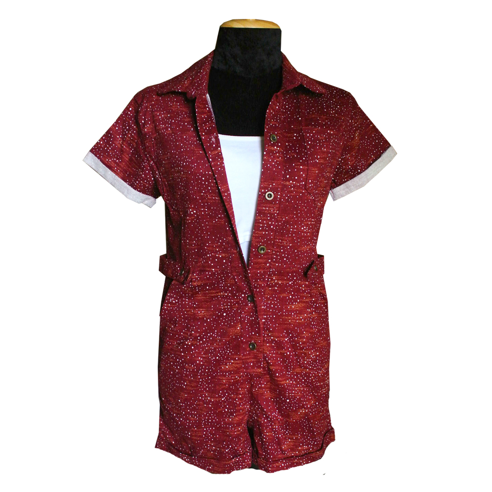 ชุดเอี๊ยมกางเกงขาสั้น ชุดหมีลายจุด