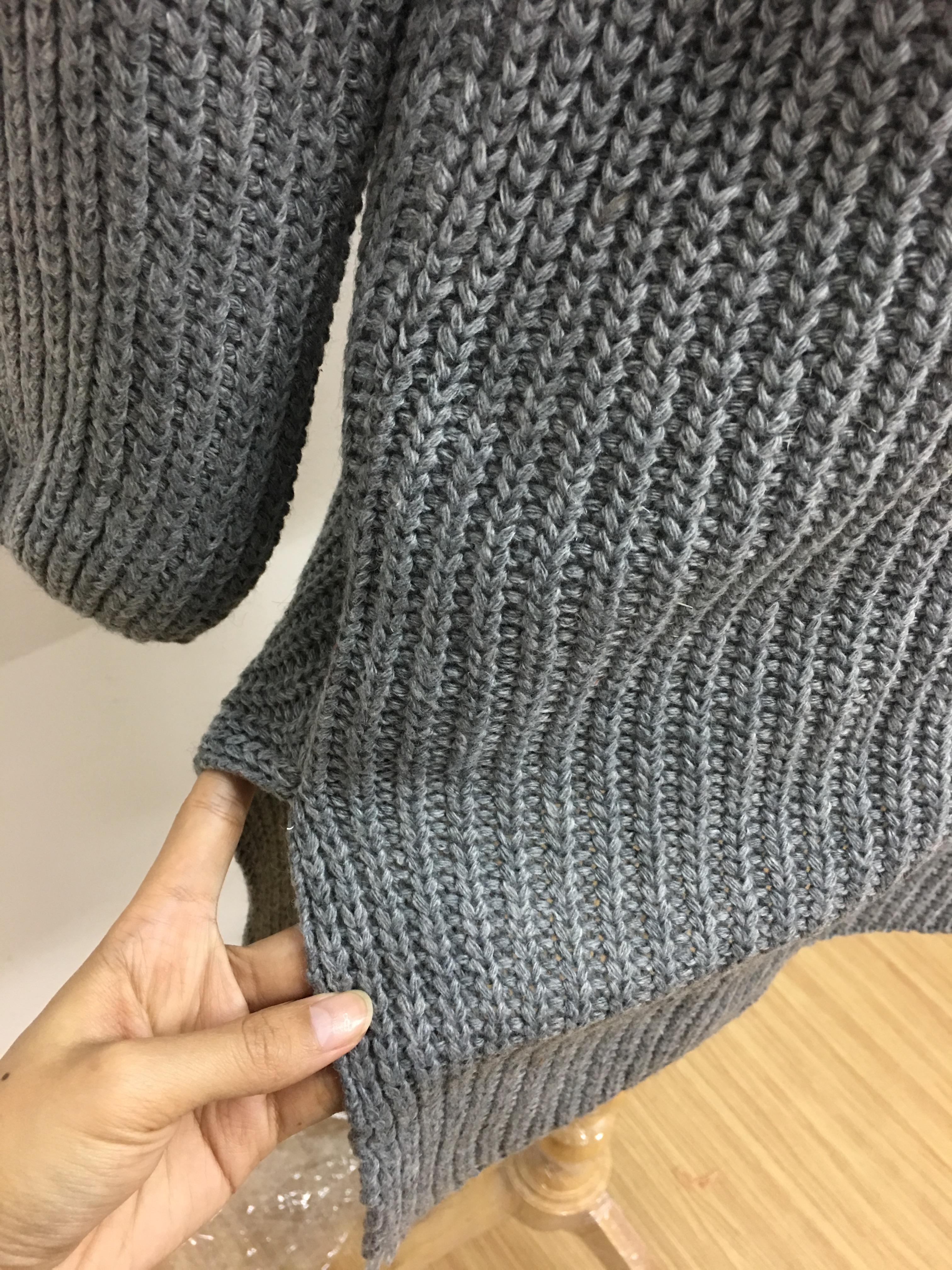 เสื้อไหมพรมตัวโคล่ง Sweater ทรงยาว เกาหลีฝุดๆ ยืดได้เยอะ พร้อมส่ง