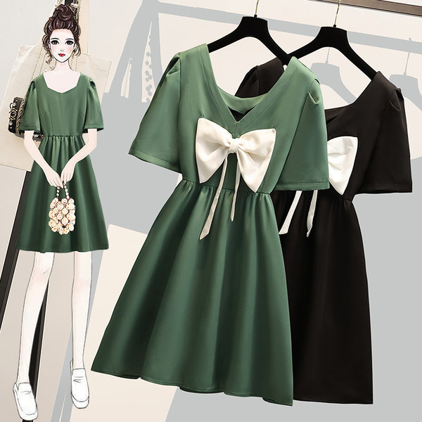 เดรสคนอ้วน เดรสสาวอวบ ชุดเดรสคนอ้วนวัยรุ่นแขนสั้น BY PLUS SIZE Girl