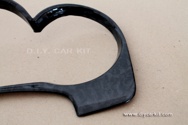 ครอบเรือนไมล์ลายไม้ดำ Vigo Champ