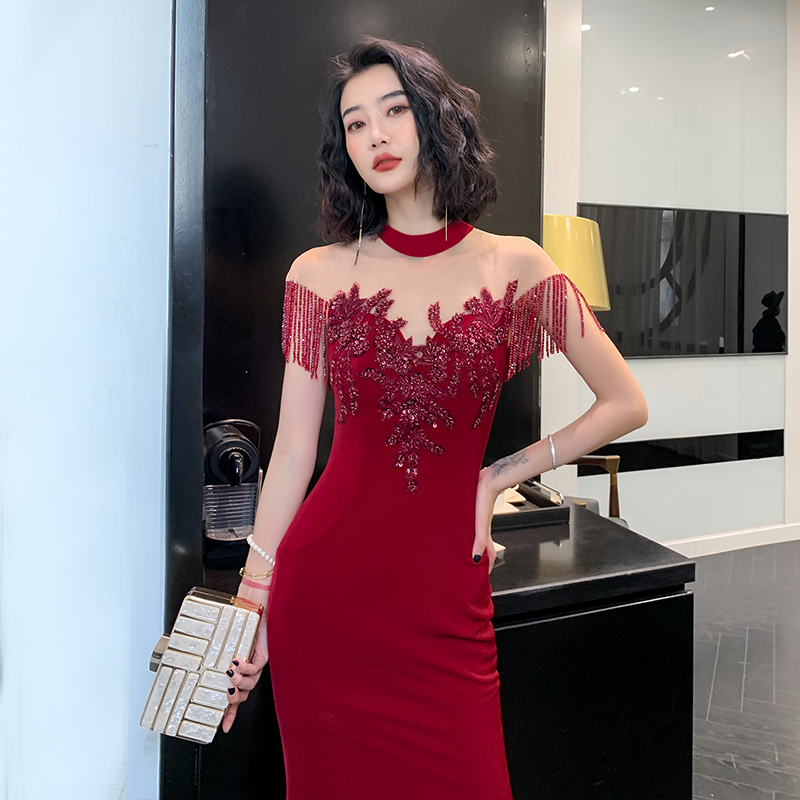 ชุดราตรี ชุดราตรีสวยหรู แบบ ทันสมัย Evening dress