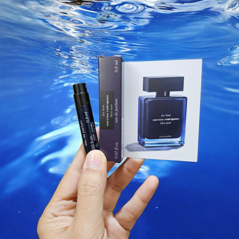 Narciso Rodriguez for Him Bleu Noir (EAU DE PARFUM) 0.8 ml.