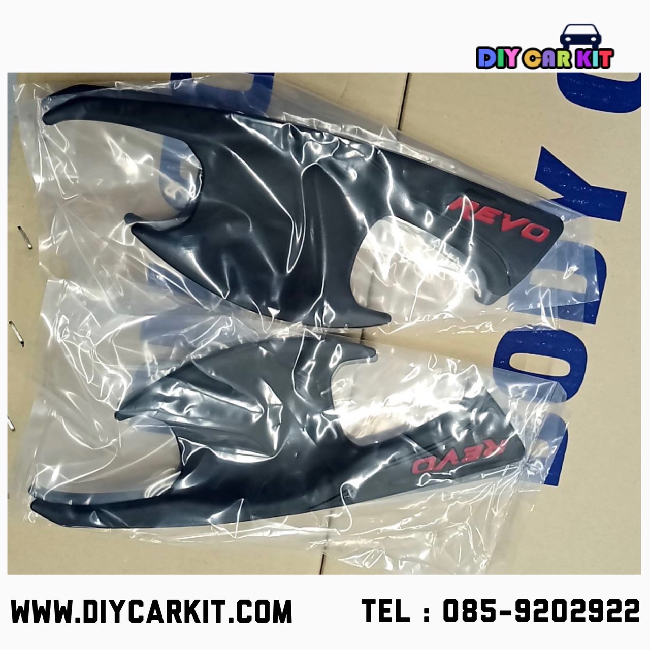 เบ้ารองมือเปิดประตู สีดำด้าน 4Dr Hilux Revo