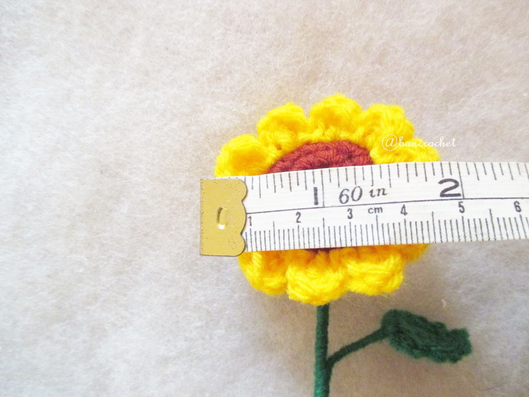ทานตะวันถักโครเชต์ Crochet Sunflowers