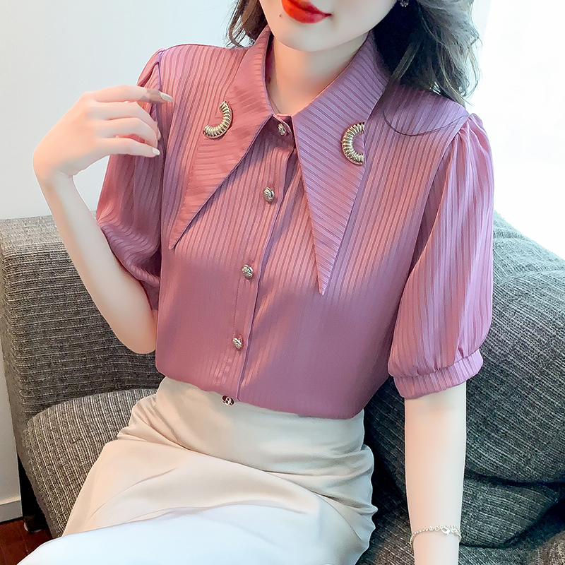 เสื้อเชิ้ตแขนยาววัยรุ่น ลายสวยๆ แบรนด์ YIL AN