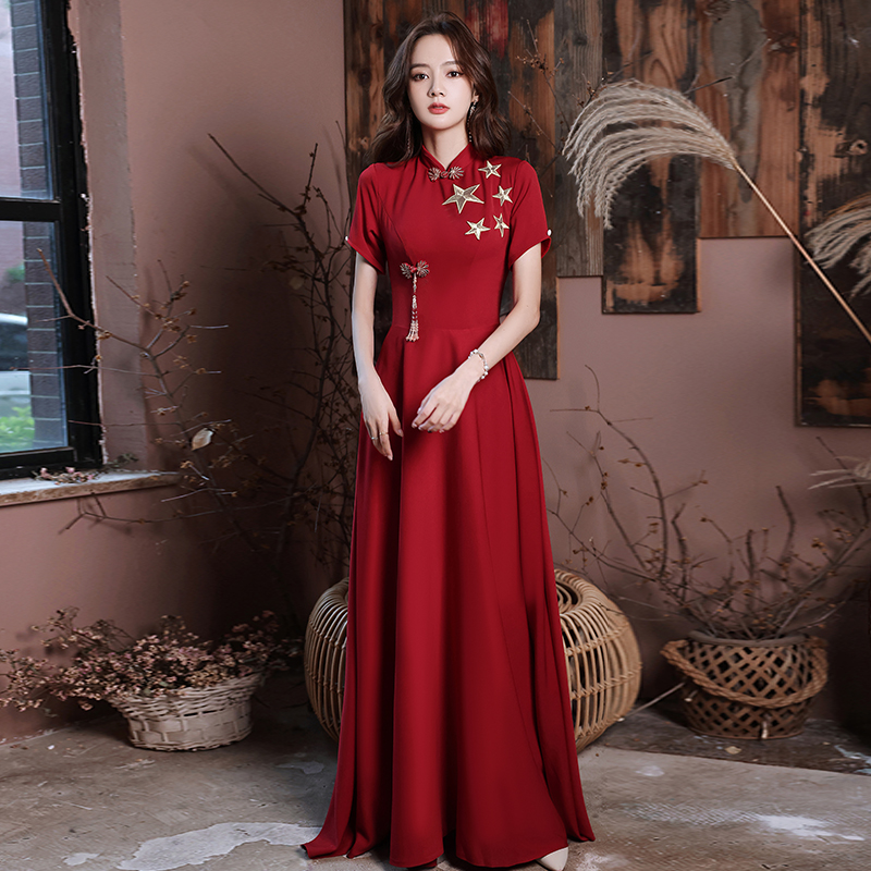 ชุดราตรี ชุดราตรีสวยหรู แบบ ทันสมัย Evening dress