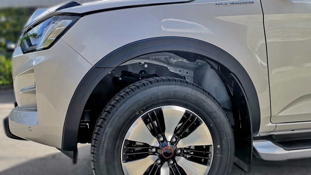 คิ้วล้อรถยนต์ (3นิ้ว) V.5 All New D-MAX ปี 2020 ขึ้นไป