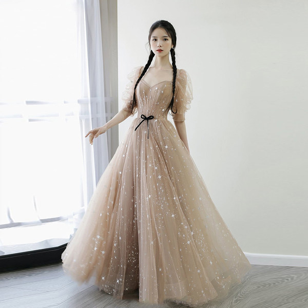 ชุดราตรี ชุดราตรีสวยหรู แบบ ทันสมัย Evening dress