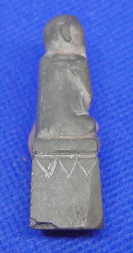 พระปิดตาหินแกะหลวงปู่เสาร์