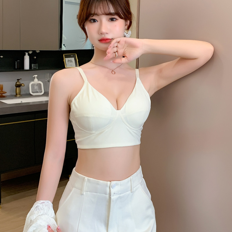 บรา ยกทรง เสื้อชั้นในสตรี ฟรีค่าส่ง