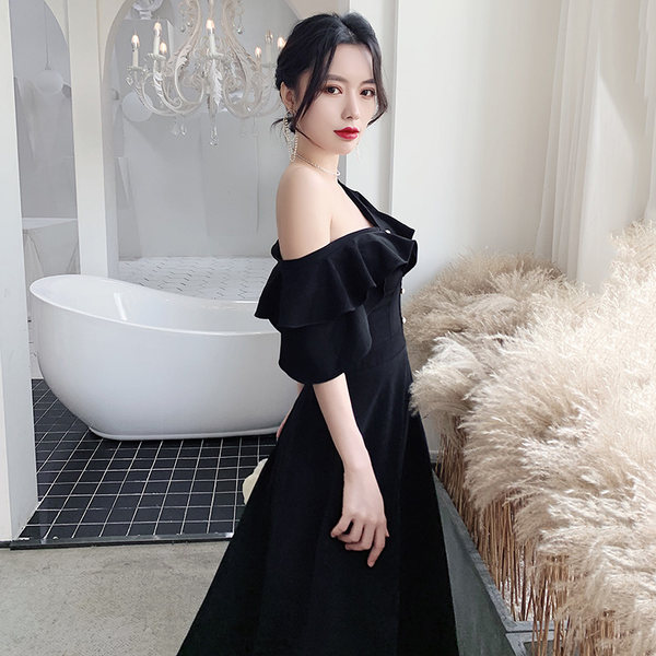 ชุดราตรี ชุดออกงาน ดีไซน์หรู แบรนด์ Angel
