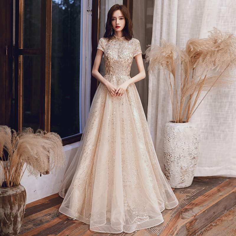 ชุดราตรี ชุดราตรีสวยหรู แบบ ทันสมัย Evening dress