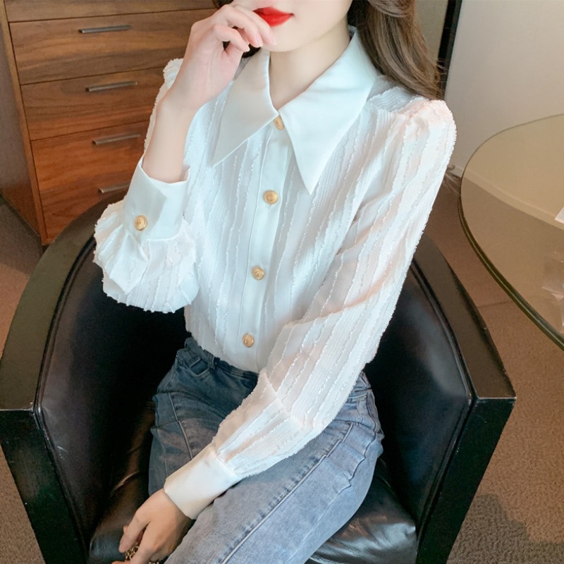เสื้อเชิ้ตผู้หญิงแขนยาว เสื้อเชิ้ตผู้หญิงใส่ทํางาน 390 บาทต่อชิ้น ฟรีค่าจัดส่ง