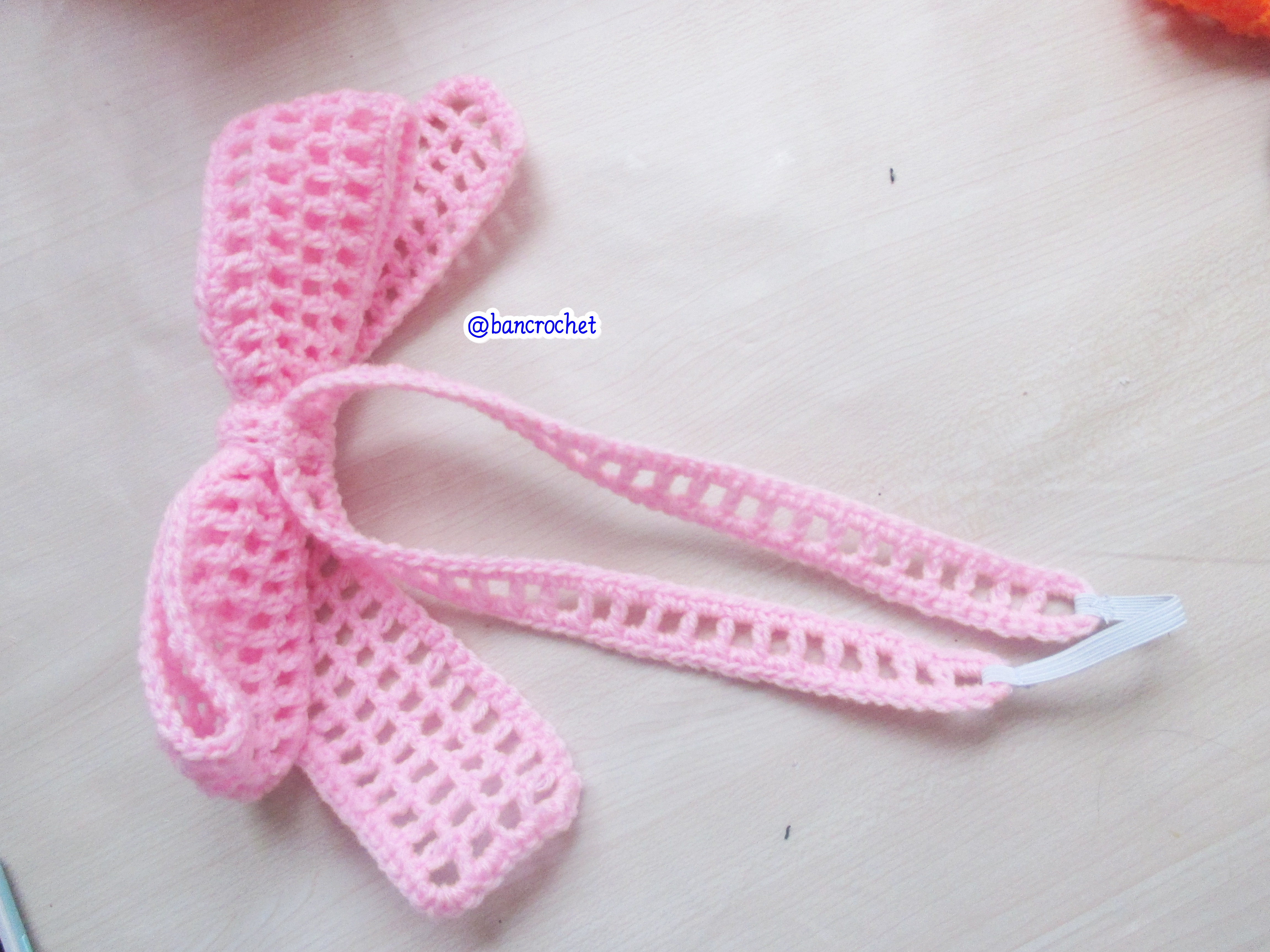 Bancrochet ที่คาดผมถักโครเชต์ โบว์ถักคาดผม Crochet Bow Headband ชมพูอ่อน 5 inch
