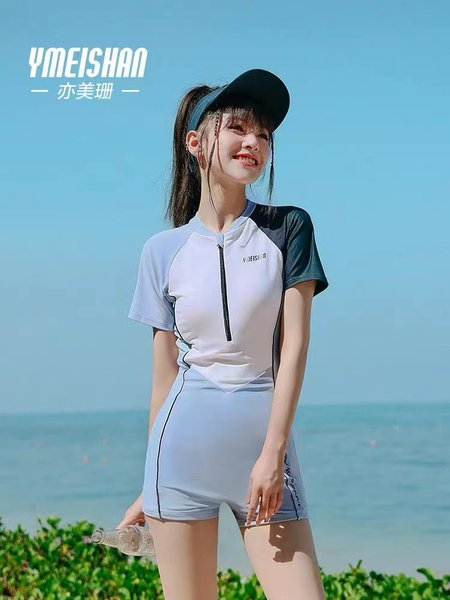 ชุดว่ายน้ำผู้หญิง ชุดว่ายน้ำน่ารัก Bikini ชุดไปทะเล