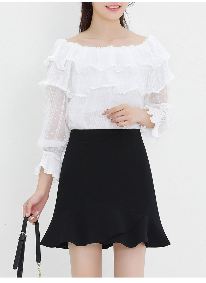 Skirt368 กระโปรงสีดำทรงเอชายระบาย ซิปหลัง ซับในกางเกงอย่างดี ผ้าสูทเกรดพรีเมียมเนื้อดีหนาเรียบสวยมีน้ำหนัก งานดีดีเทลน่ารัก ผ้าดีทรงสวยเป๊ะ ใส่กับเสื้อตัวไหนก็ดูดีดูเข้ากัน ใส่เที่ยว/ใส่ทำงานได้