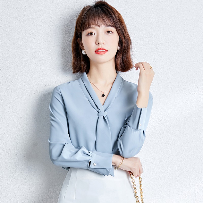 เสื้อเชิ้ตผู้หญิงแขนยาว เสื้อเชิ้ตผู้หญิงใส่ทํางาน 390 บาทต่อชิ้น ฟรีค่าจัดส่ง