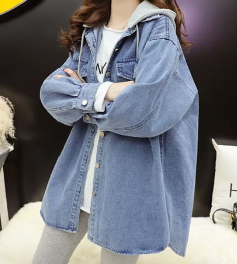 เสื้อแจ็คเก็ตยีนส์ แขนยาว jacket ยีนส์ ผู้หญิง ตัวใหญ่ ใส่หลวม ๆ เสื้อคลุม ผ้ายีนส์ พร้อม ฮู้ด แบบสวย ๆ 989159