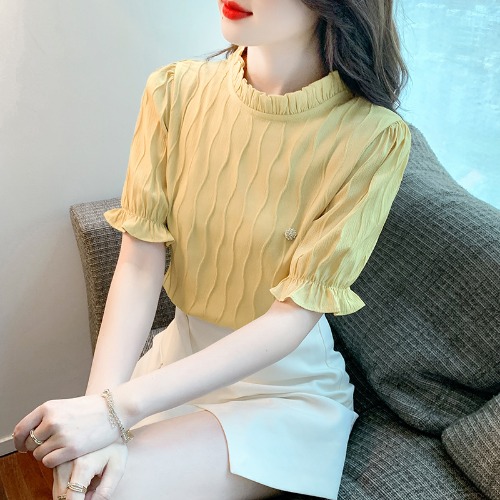 เสื้อลูกไม้ แขนสั้น
