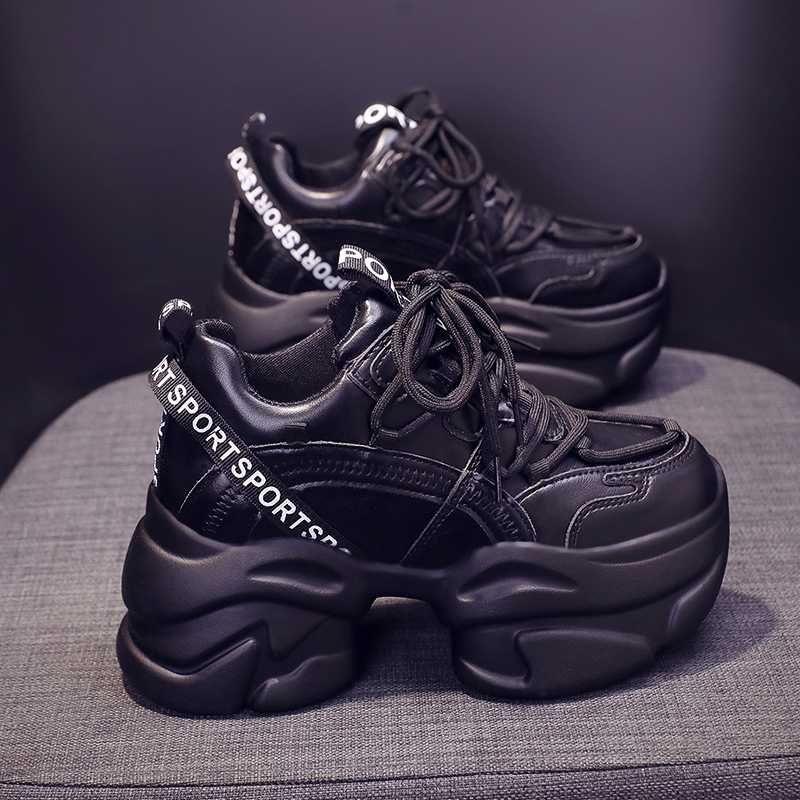 รองเท้าผ้าใบเสริมส้นสูง ไซต์35-39 สนใจทักแชท ฟรีค่าส่ง!