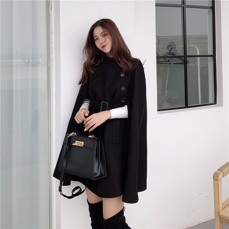 European style cape coat แบบสวยผู้ดี ไฮโซสุดๆ สายแฟชั่นห้ามพลาด ทรงสวยเกาหลี พร้อมสายรัดเอว เพิ่มความเก๋ มีซับในกันลมด้วยน้า black