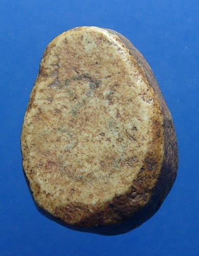 พระปิดตาผงน้ำมัน