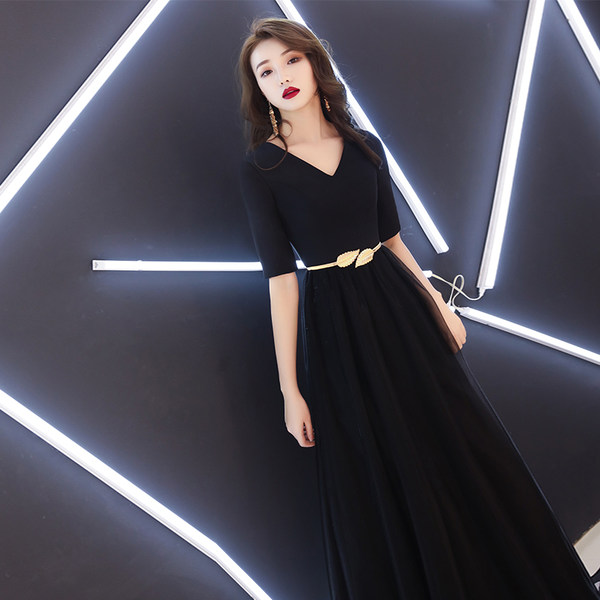 ชุดราตรี ชุดออกงาน ดีไซน์หรู แบรนด์ Angel