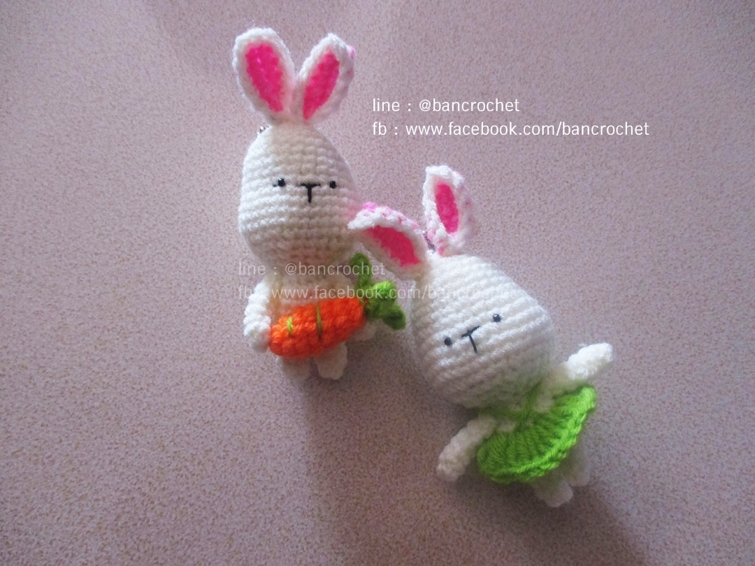 พวงกุญแจกระต่ายคู่รัก สีเขียว