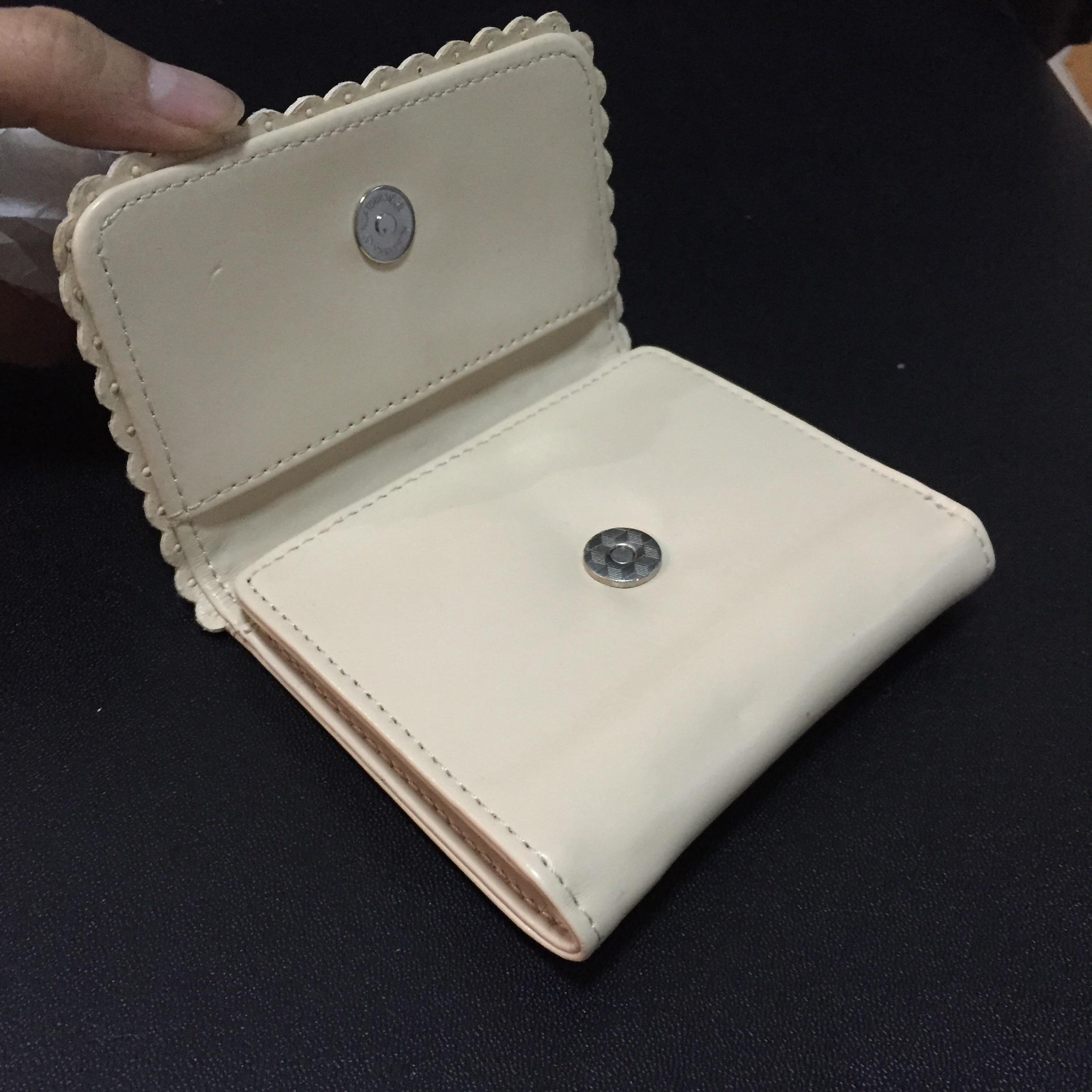 กระเป๋าสตางค์ เปียโนน่ารัก สีครีม