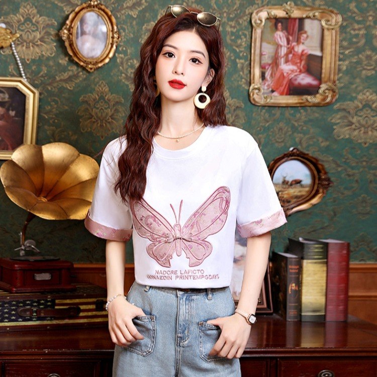 เสื้อเชิ้ตผู้หญิงใส่ทํางาน 390 บาทต่อชิ้น ฟรีค่าจัดส่ง