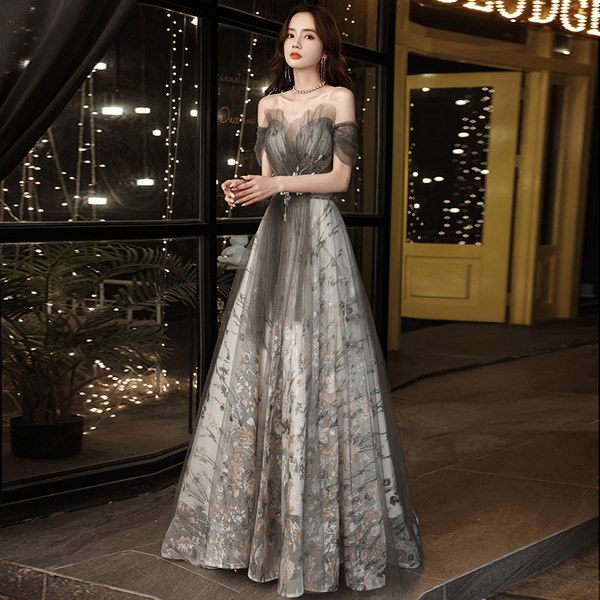 ชุดราตรี ชุดราตรีสวยหรู แบบ ทันสมัย Evening dress