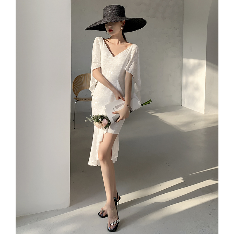 ชุดราตรี ชุดราตรีสวยหรู แบบ ทันสมัย Evening dress