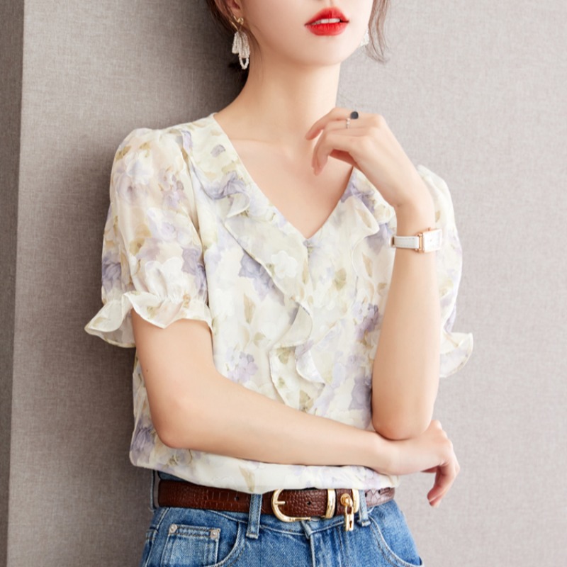 เสื้อเชิ้ตผู้หญิงแขนยาว เสื้อเชิ้ตผู้หญิงใส่ทํางาน 390 บาทต่อชิ้น ฟรีค่าจัดส่ง