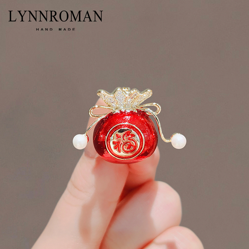 เข็มกลัด เข็มกลัดสวยๆ เข็มกลัดติดเสื้อ Brooch