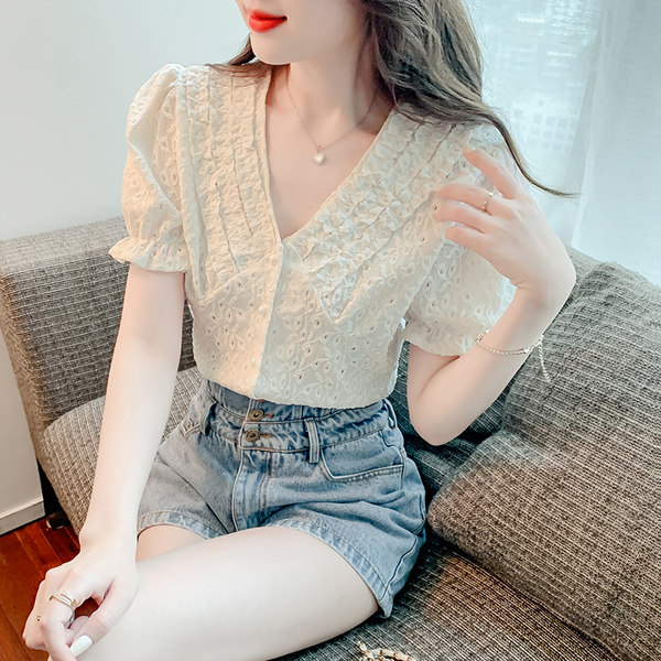 เสื้อลูกไม้สวยๆ เสื้อลูกไม้ เสื้อลูกไม้แฟชั่น BY MIRI