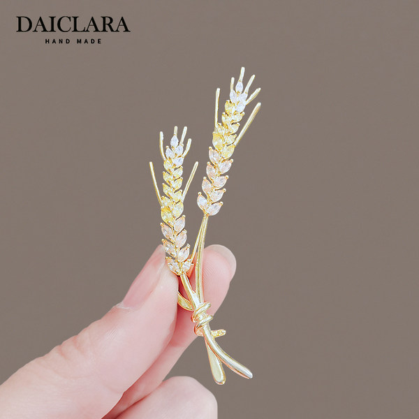 เข็มกลัด เข็มกลัดสวยๆ เข็มกลัดติดเสื้อ Brooch