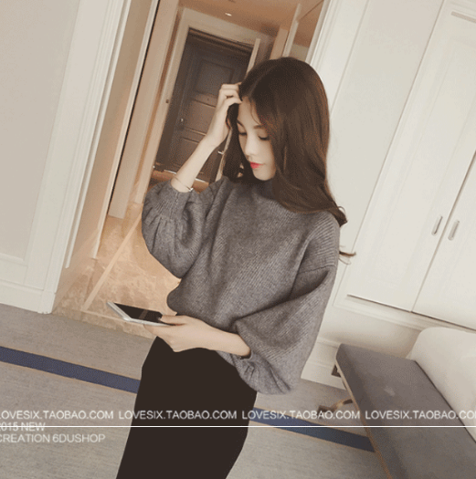 เสื้อแขนยาวคอตั้ง สีเทา ทรงสวย ผ้าเนื้อนุ่มทิ้งตัว มีลายในตัว พร้อมส่ง