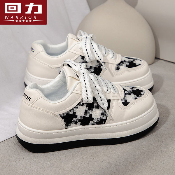 รองเท้าผ้าใบแฟชั่นผู้หญิง ใส่สบาย มีขนาด 35-40