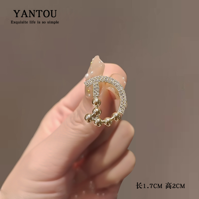 เข็มกลัด เข็มกลัดสวยๆ เข็มกลัดติดเสื้อ Brooch