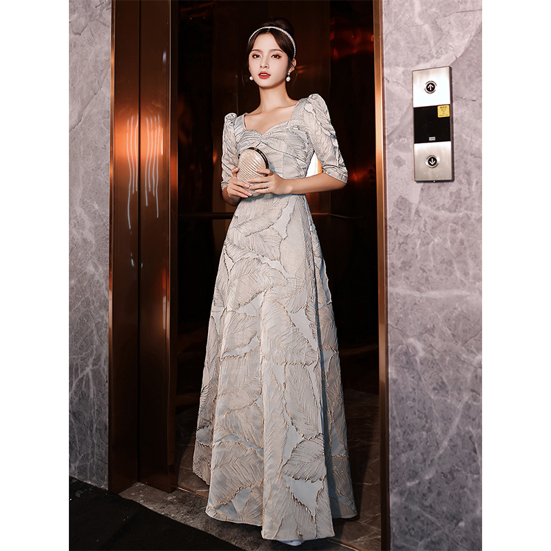 ชุดราตรี ชุดราตรีสวยหรู แบบ ทันสมัย Evening dress
