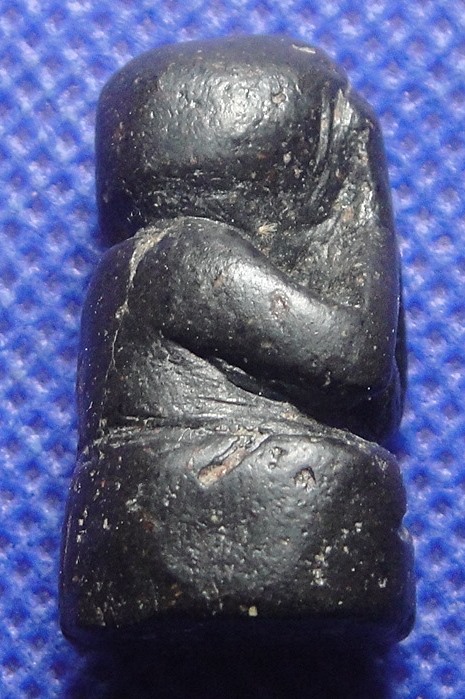 พระปิดตาพิมพ์ปั้นลอยองค์ หลวงพ่อแก้ว วัดปากทะเล