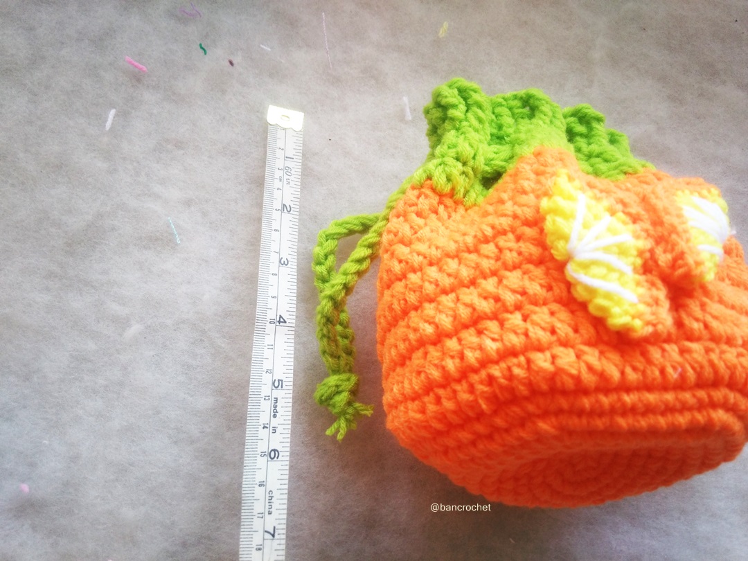 Bancrochet กระเป่าถักโครเชต์ผลไม้ ลายส้ม crochet slipknot bags สีส้ม 6x6 นิ้ว