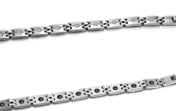 สร้อยข้อมือผู้ชาย กำไลข้อมือผู้ชาย ผู้หญิง สร้อยข้อมือคู่ สแตนเลส สีเงิน ฝังเพชร cz และ แร่แม่เหล็ก เพื่อสุขภาพ ด้านใน 316694