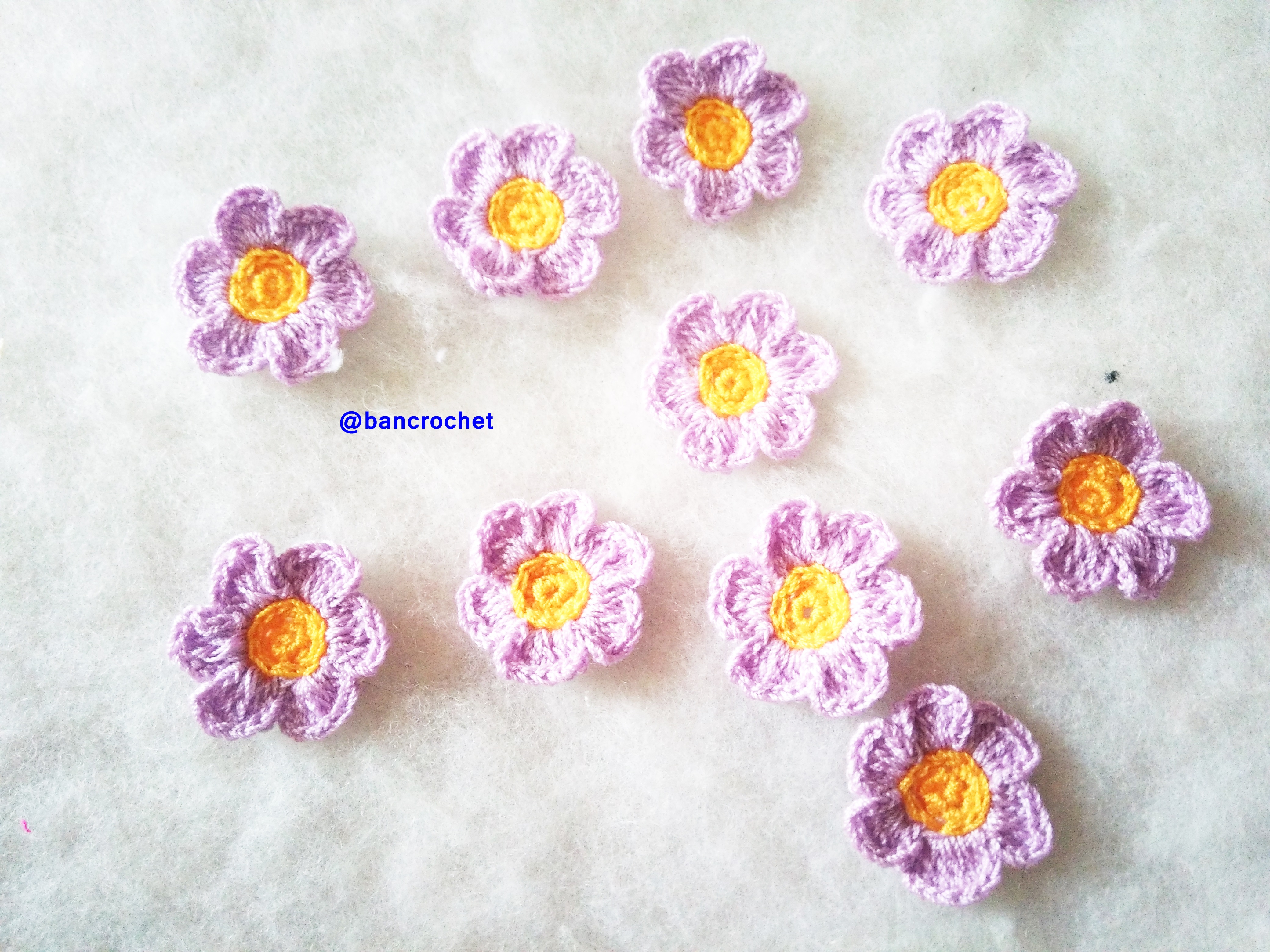 Bancrochet ดอกไม้ถักโครเชต์ crochet flowers ม่วง 3 cm