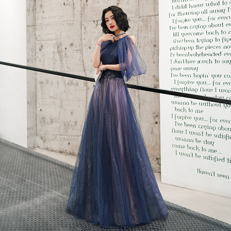ชุดราตรี ชุดราตรีสวยหรู แบบ ทันสมัย Evening dress