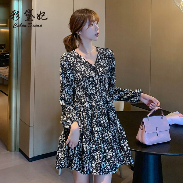 เสื้อผ้าแฟชั่น ชุดราคาถูกน่ารักสำหรับผู้หญิง ส่งฟรีEMS