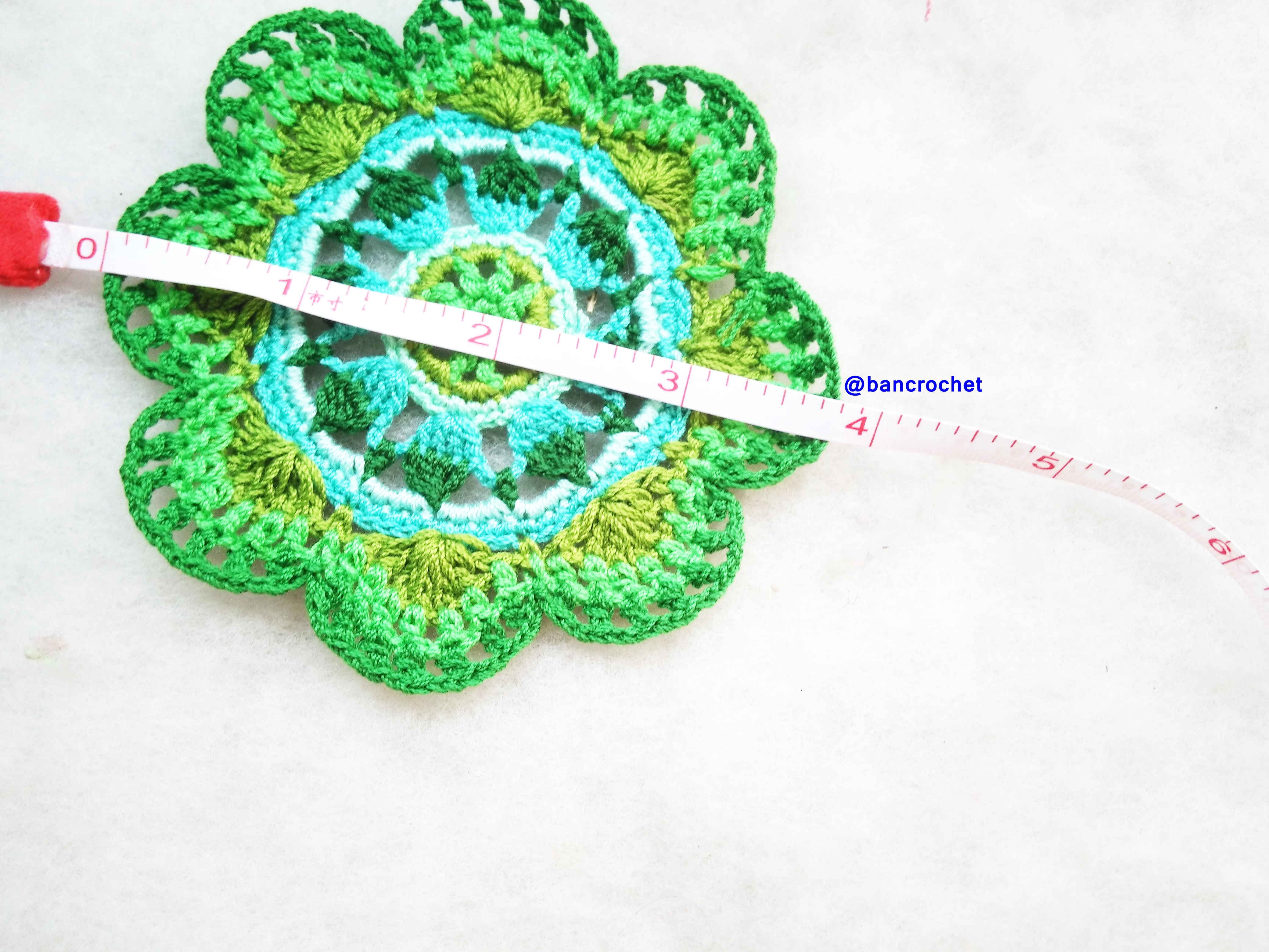 Bancrochet ที่รองแก้วถักโครเชต์ crochet coasters หลากสี 4 นิ้ว