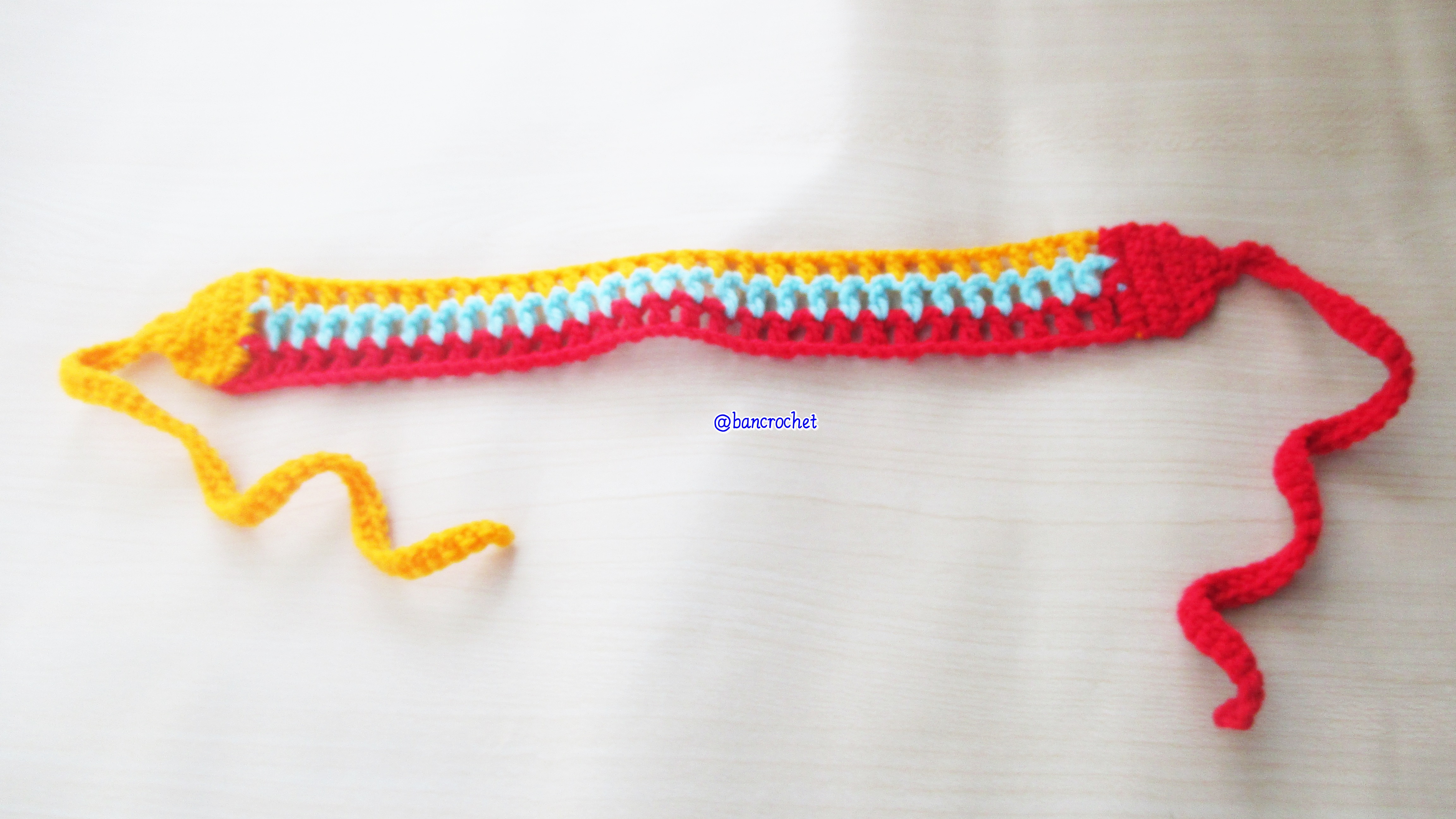 Bancrochet ที่คาดผมถักโครเชต์ สลับสีสดใส Crochet Headband หลากสี 1-1.5*13 inch