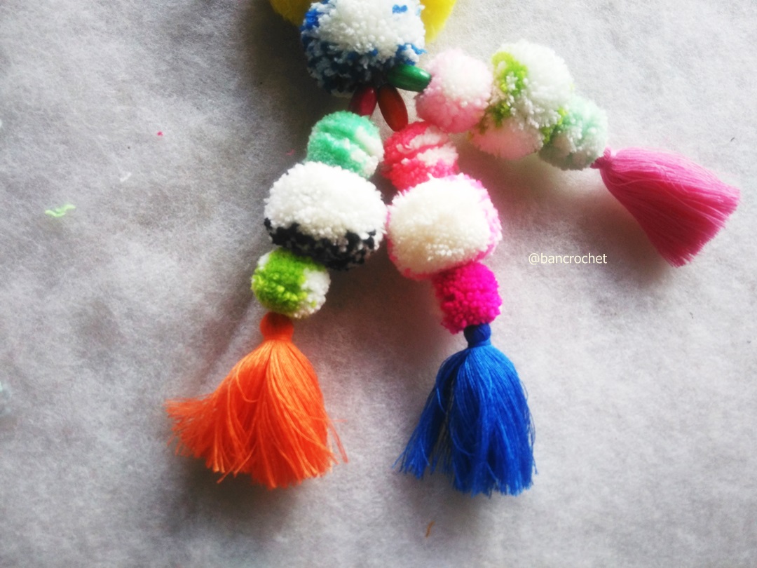 Bancrochet พวงกญแจพู่แขวนกระเป๋า Tassel keychains หลากสี 7 นิ้ว (inch)
